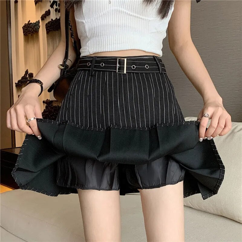 Black & White Pinstripe Mini Pleated Skirt
