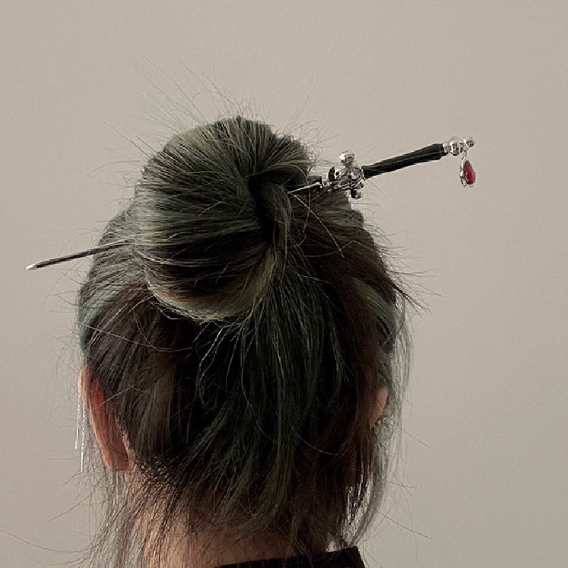 Sword Pendant Hairpin