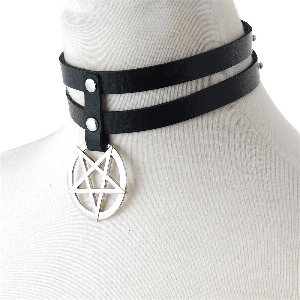 Rags n Rituals 'Demon Land' Pentagram Choker at $12.99 USD