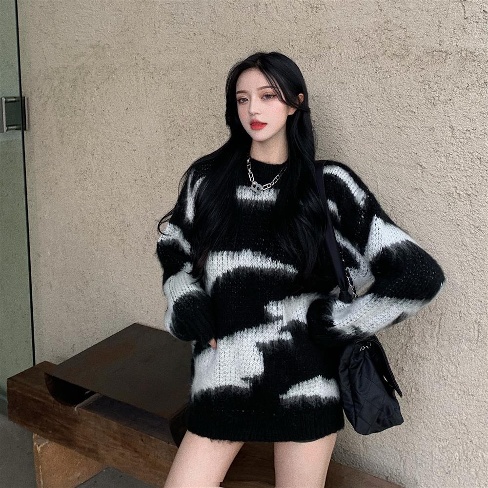 Rags n Rituals Black and White Tie Dye Sweater at $34.99 USD