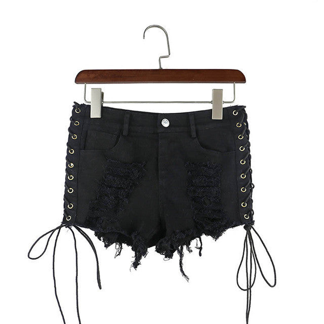 THEREDTHREAD / ザレッドスレッド】S lace up shorts