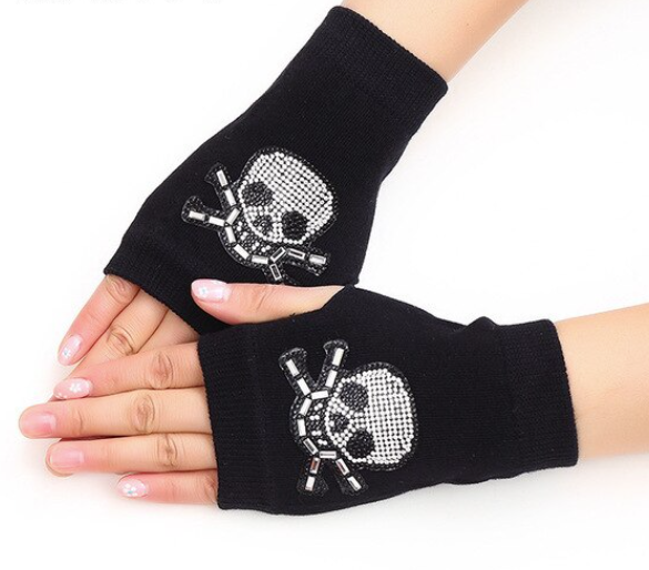 Knitted Skull Gloves